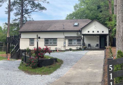 Others Alecia B&B Two