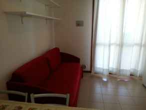Others 4 One Bedroom Apartment in a Residence With Swimming Pool