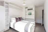 Lainnya Three Bedroom Kensington Flat