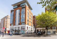 Others 6 Chic Marble Arch Flat