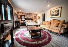 其他 2 Rodman Hall