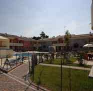 Others 3 Apartment in Residen With Swimming Pool in Bibione - By Beahost Rentals