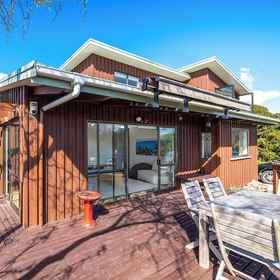 Primary image1Enclosure Bay Views,坎贝尔斯湾飯店