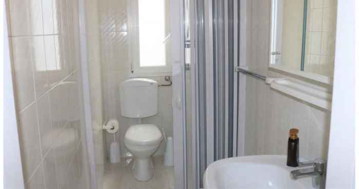 Others 2 Bedroom Apartment 100m From the Beach-private Beach Place Included by Beahost