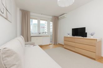 Lain-lain 4 Apartment Chmielna 100 by Renters