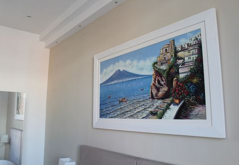 Others Villa Emanuel White