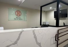 기타 2 Regal Inn & Suites New York LaGuardia Hotel