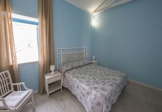 Others 2 Double Room With Aircon, Bathroom in the