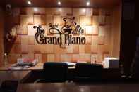 Others Hotel The Grand Piano
