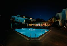 Khác 7 Marla Suite Hotel