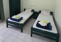 Others 2 Pelagos Studios by Frangki 2