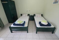 Others 4 Pelagos Studios by Frangki 2