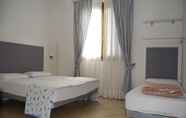 Others 2 Four-room Flat With Swimming Pool Near the sea - By Beahost Rentals