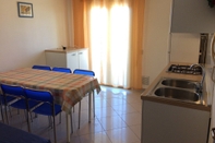 Others Two-bedroom Apartment With Terrace, Very Close to the sea - By Beahost Rentals