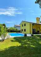 Primary image Fantastic Villa With Pool for 5 People on the Island of Albarella