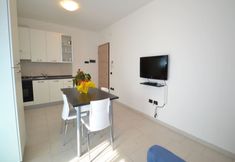 Others 5 Charming Apartment in the Heart of Rosolina Mare