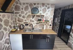 Others 3 Akkaya Köyü Yolu