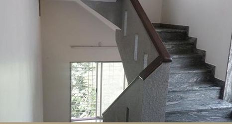 Others 2 Fabhotel Shades Of Royal