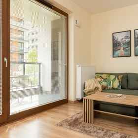 Primary image 1 อพาร์ทเมนท์ Bialej Floty โดย Renters, โรงแรม & ที่พัก Wierzbno