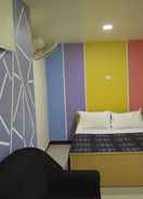Room Annai Residency