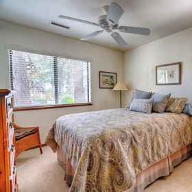 Room 1 Forest Heights, West of the Moon Gallery Hotels