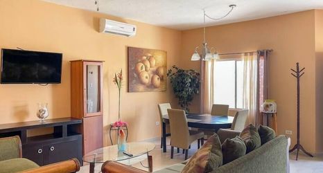 其他 2 Gated 2BR Apartment Near Sandy Beach