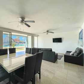 Primary image 1 Find Peace at a Modern Ground Floor Condo, Sonora Hotels