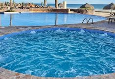 其他 6 Oceanfront Gem With Pools Private Beach