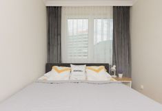 Others 2 Apartment With View Zlota 61 by Renters