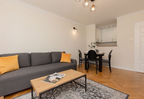 Others Apartment With View Zlota 61 by Renters