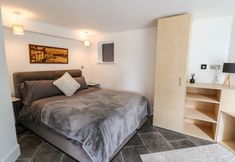 기타 2 Glamorgan House