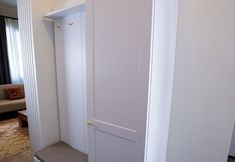 Lainnya 3 Merkuri Apart