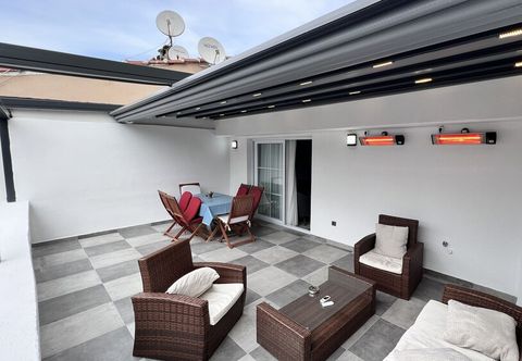 Lainnya Merkuri Apart