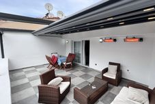 Lainnya Merkuri Apart