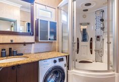 Others 2 Chic Flat w Balcony BBQ 10 min to Emaar in Uskudar