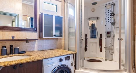 Others 2 Chic Flat w Balcony BBQ 10 min to Emaar in Uskudar