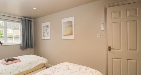 Others 2 Well Cottage