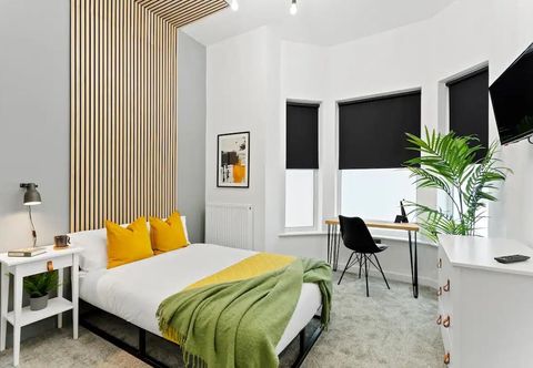 Others En-suite Room With Separate Kitchen in Nottingham