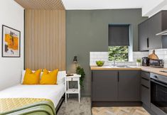 Others 7 Studio 6 in Nottingham