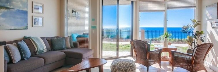 Others Oceanfront 1 bedroom, Pool, Spa, Beach Access by RedAwning
