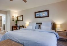 Others 2 Oceanfront 1 bedroom, Pool, Spa, Beach Access by RedAwning