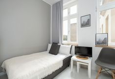 Others 7 Studio Gasiorowskich8 by Renters