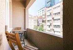 Others 2 Chic Flat w Balcony 5 min to Cevahir Mall in Sisli