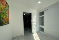 Others 5 STUNNING BEACHFRONT VIEW LUXURIOUS APT 2