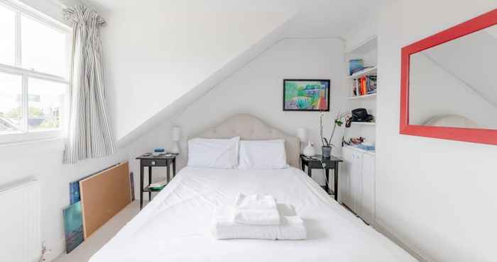 Lainnya Top Floor 1BD Flat With Balcony - Ladbroke Grove