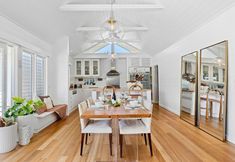 Others 6 Luxury Cottage With Pool In Perfect Location