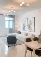 Bilik Elite LUX Holiday Homes - Beautiful Escape 2BR Direct Metro Access in Al Furjan Dubai