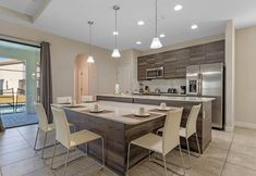 其他 3 162 Balmoral