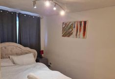 Others 4 4bed Castle in Medway Free Sports Channel Parking