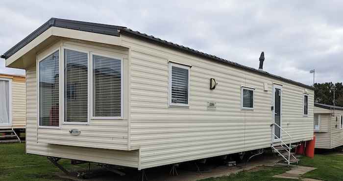 Others Cayton Caravan Holidays